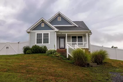 80 Spring Ridge Ln, Fairfield, VA 24435