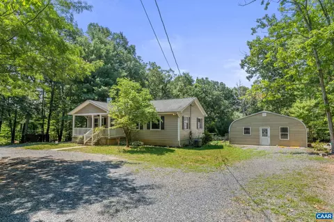 773 Beals Ln, Scottsville, VA 24590