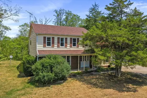 9436 John Marshall Hwy, Strasburg, VA 22641