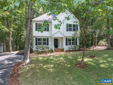 214 Blackthorn Ln, Charlottesville, VA 22902