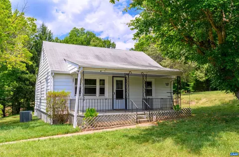 3072 Stony Point Rd, Charlottesville, VA 22911