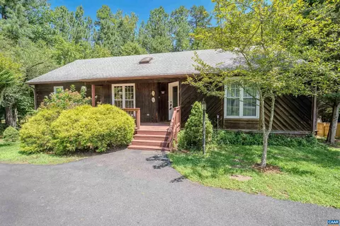 19 Northwood Rd, Palmyra, VA 22963