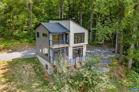 181 Turkey Ridge Rd, Stanardsville, VA 22973