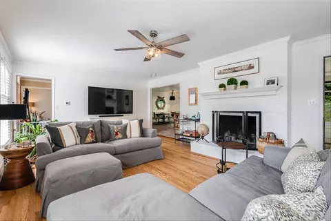112 Fallon St, Staunton, VA 24401