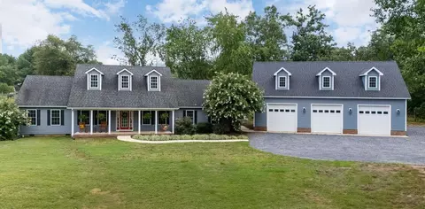 193 Howardsville Tpke, Stuarts Draft, VA 24477