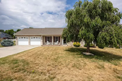 10485 Whispering Pine Ln, Mcgaheysville, VA 22840