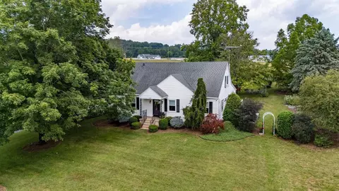 141 Leaport Rd, Mount Sidney, VA 24467