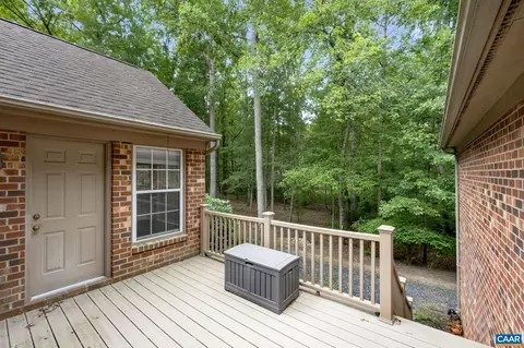 41 Colonial Rd, Palmyra, VA 22963 photo 13