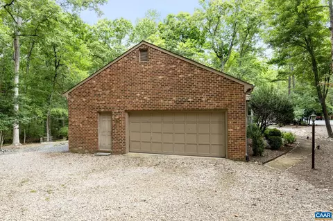 41 Colonial Rd, Palmyra, VA 22963 photo 11