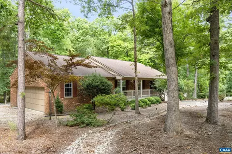 41 Colonial Rd, Palmyra, VA 22963 photo 4