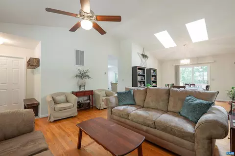 23 Zephyr Rd, Palmyra, VA 22963 photo 3