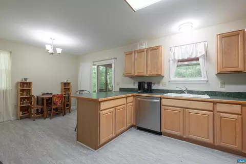 23 Zephyr Rd, Palmyra, VA 22963 photo 6