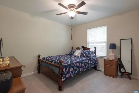 23 Zephyr Rd, Palmyra, VA 22963 photo 13