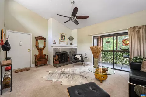 115 Turtle Creek Rd #9, Charlottesville, VA 22901