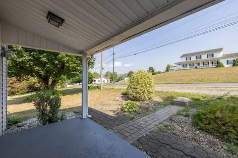 16894 E Summit Ave E, Elkton, VA 22827 photo 6