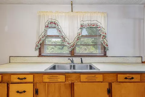 16894 E Summit Ave E, Elkton, VA 22827 photo 17