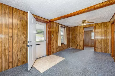 16894 E Summit Ave E, Elkton, VA 22827 photo 10