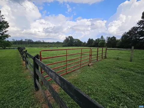 3210 Trents Mill Rd, Dillwyn, VA 23936 photo 13