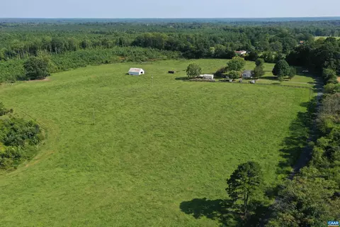 3210 Trents Mill Rd, Dillwyn, VA 23936 photo 5