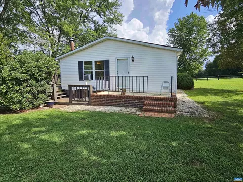 3210 Trents Mill Rd, Dillwyn, VA 23936 photo 8