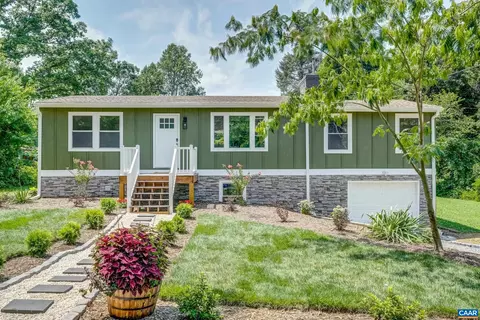 3192 Rolling Rd, Scottsville, VA 24590