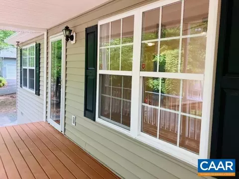 2 Laurel Ln, Palmyra, VA 22963 photo 2