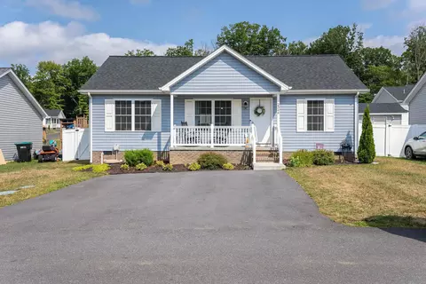 2344 Brentwood Dr, Harrisonburg, VA 22801