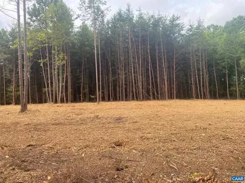 Glenmore Rd, Scottsville, VA 24590