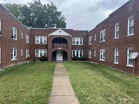 158 S Bayard Ave #12, Waynesboro, VA 22980