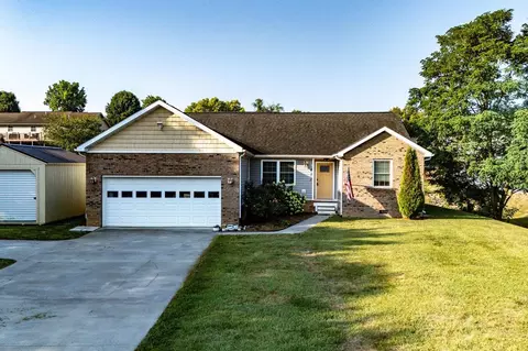 432 Brocks Gap Rd, Broadway, VA 22815