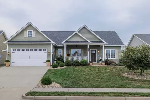 60 Marble Dr, Stuarts Draft, VA 24477 photo 2