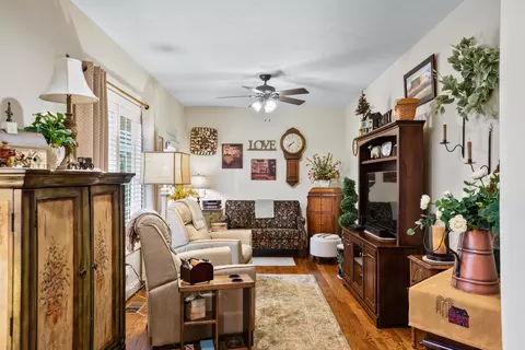 60 Marble Dr, Stuarts Draft, VA 24477 photo 20
