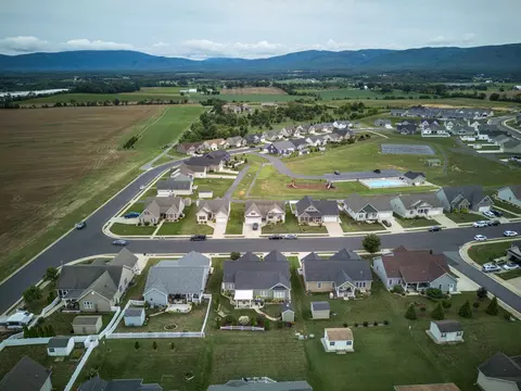 60 Marble Dr, Stuarts Draft, VA 24477 photo 56