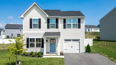 665 Grommet Dr, Harrisonburg, VA 22801