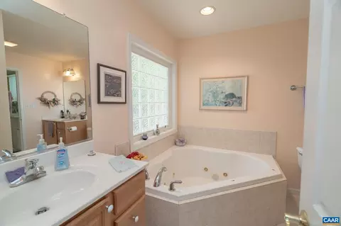 9 Hawks Pl, Palmyra, VA 22963 photo 30
