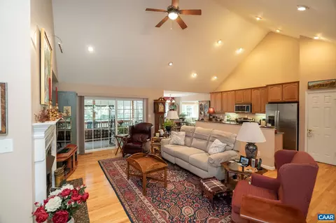 9 Hawks Pl, Palmyra, VA 22963 photo 8