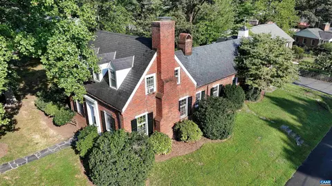 2003 Lewis Mountain Rd, Charlottesville, VA 22903