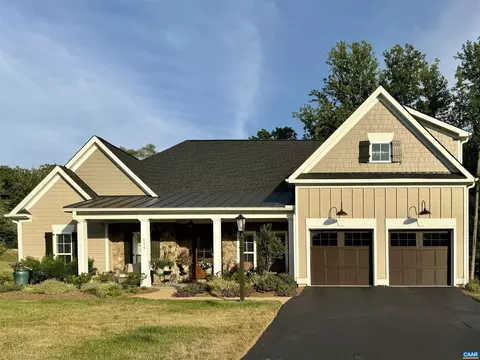 829 Burleigh Ct, Keswick, VA 22947