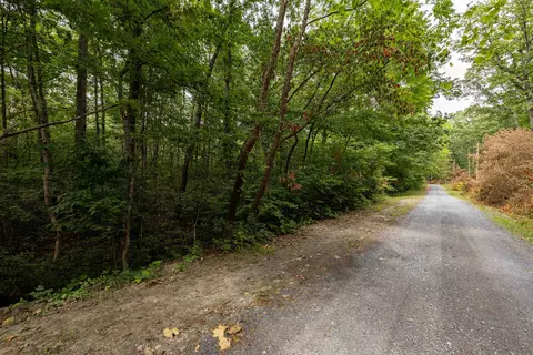 C30 Oak Ln, Luray, VA 22835