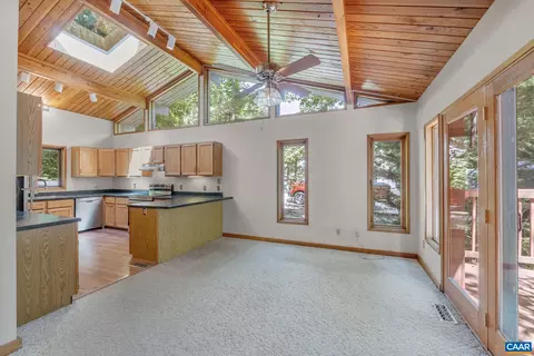 14 Stonefield Rd, Palmyra, VA 22963 photo 9