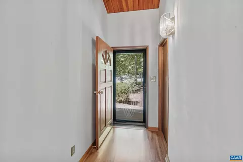 14 Stonefield Rd, Palmyra, VA 22963 photo 4