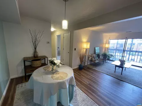138 Green Turtle Ln #8, Charlottesville, VA 22901