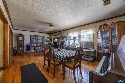 25208 Claudes Dr, Rhoadesville, VA 22542 photo 9