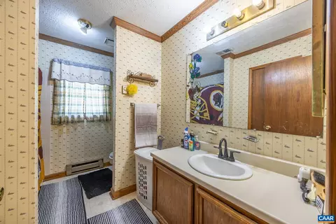 25208 Claudes Dr, Rhoadesville, VA 22542 photo 11