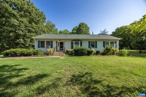 25208 Claudes Dr, Rhoadesville, VA 22542