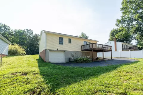 111 Brookmill Rd, Stuarts Draft, VA 24477 photo 36