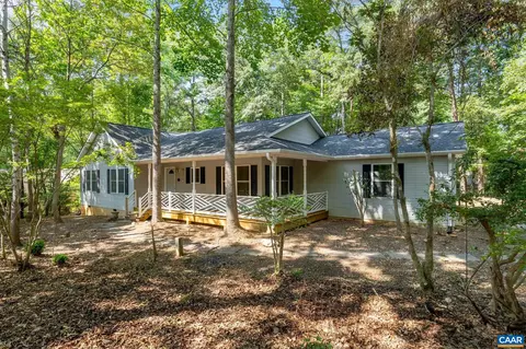 53 Hardwood Dr, Palmyra, VA 22963