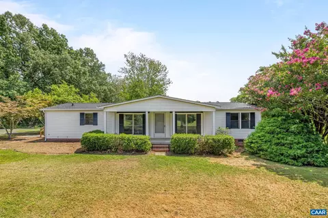 120 Dogwood Hts, Scottsville, VA 24590