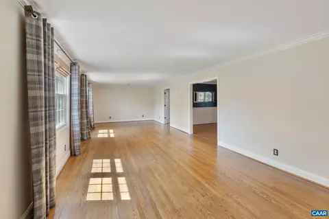 2160 Devonshire Rd, Charlottesville, VA 22901 photo 9