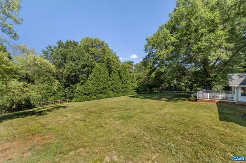 2160 Devonshire Rd, Charlottesville, VA 22901 photo 42